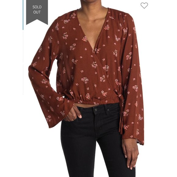 NWT We The People Boho Wrap Crop Top - Large - Picture 1 of 8